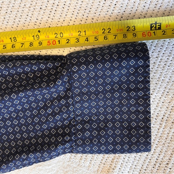 Robert Graham Men’s Large Navy Diamond Patterned Shirt Long sleeve Button up - Picture 8 of 9